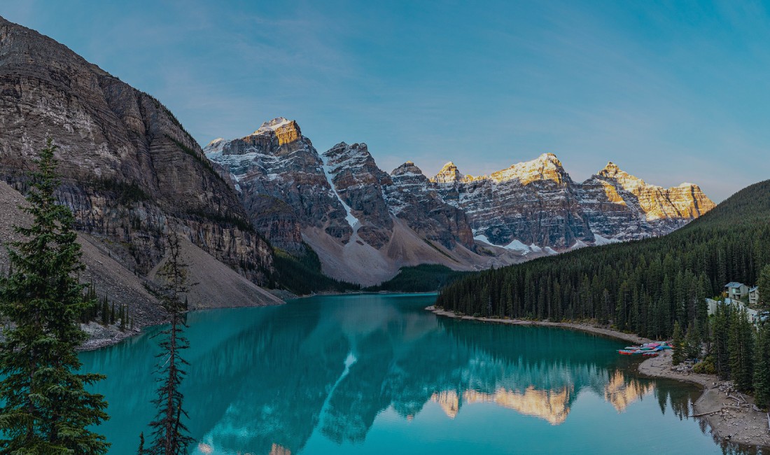Lake and mountains canada